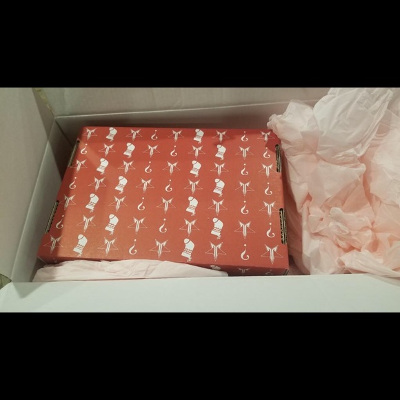 Jeffree Star Deluxe Holiday Exclusive Box M/L - Picture 2 of 7